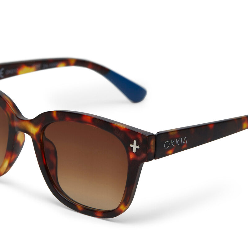 SUNGLASSES GIOVANNI- CLASSIC HAVANA & BLUE