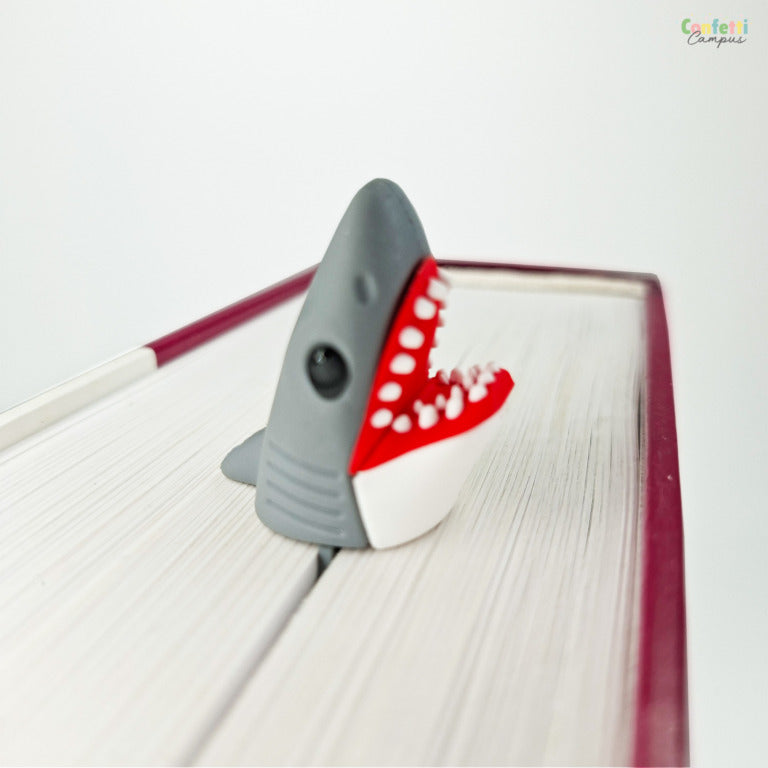 Bookmark "Sharky"