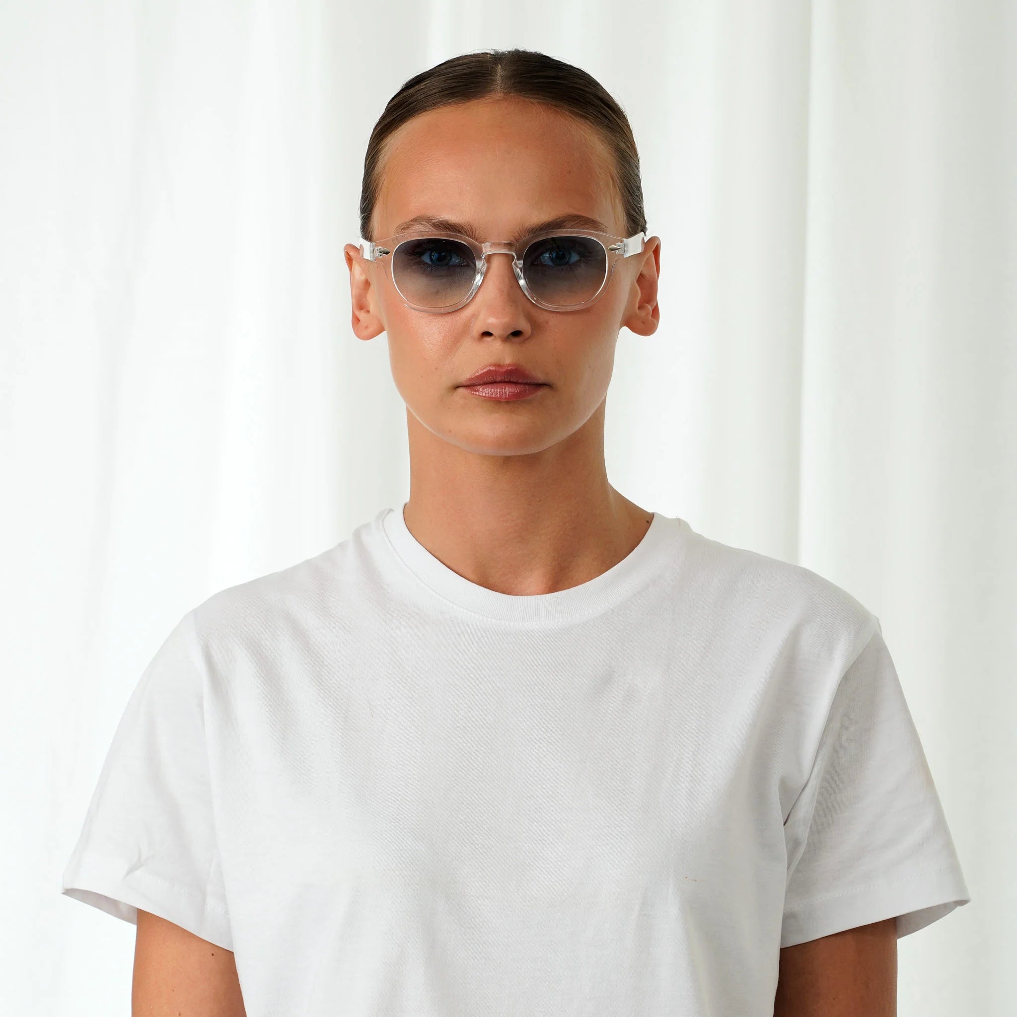 GLASSES JOHNNY - CLEAR / GRADIENT BLUE