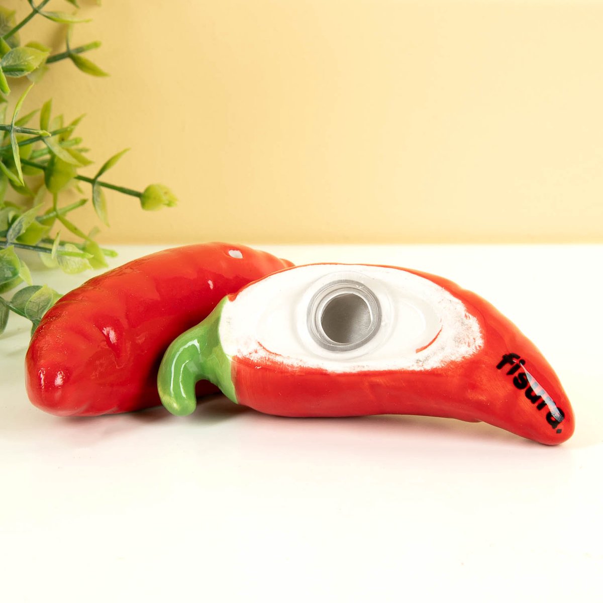 Salt and Pepper Shakers "Chilli"