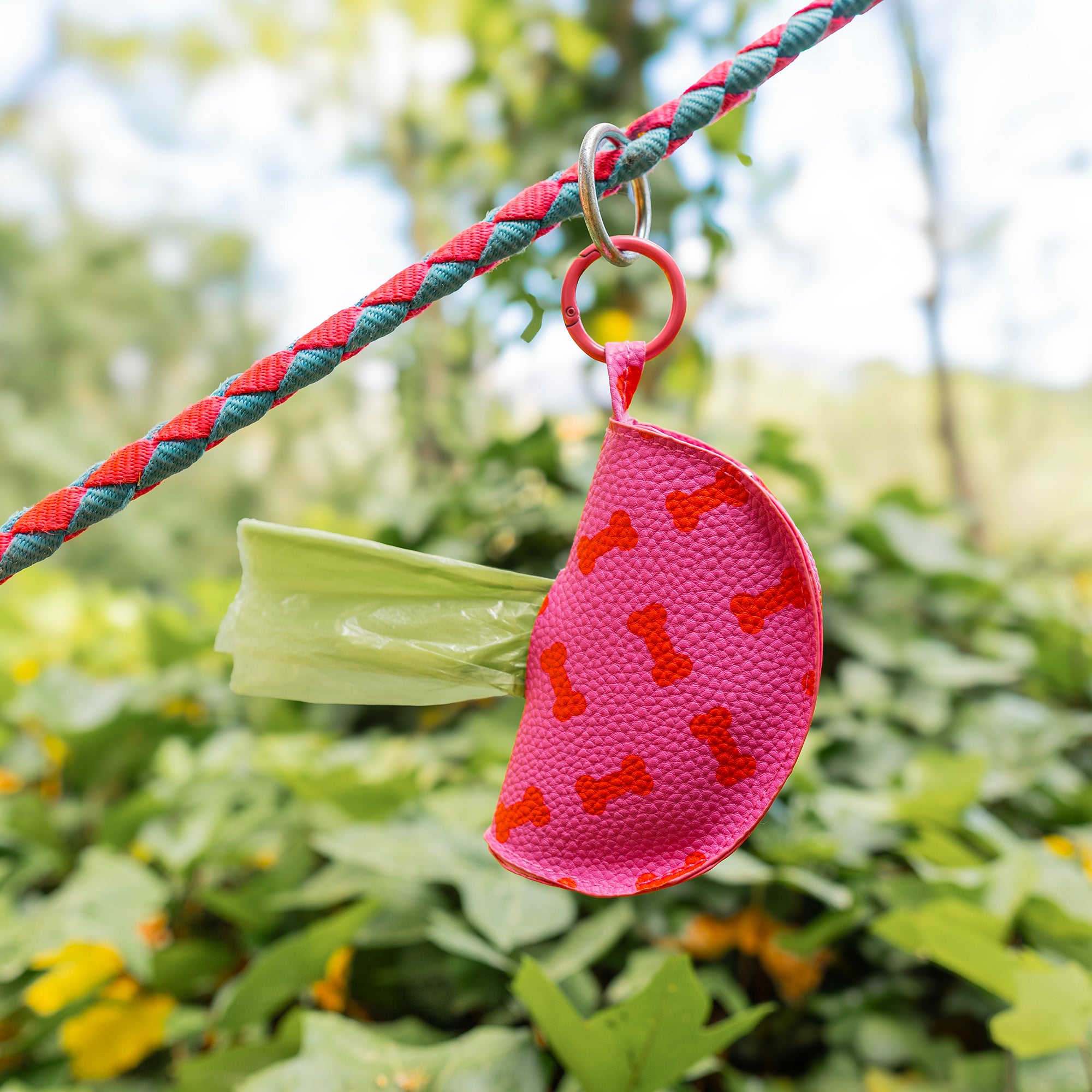 Portable Pet Bag Dispenser "Let's Go" - Pink