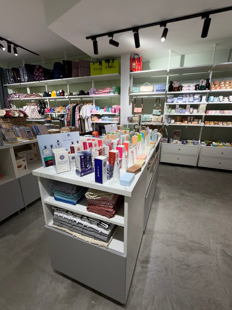 BrandZ Store, Cais do Sodré (Hub Store)