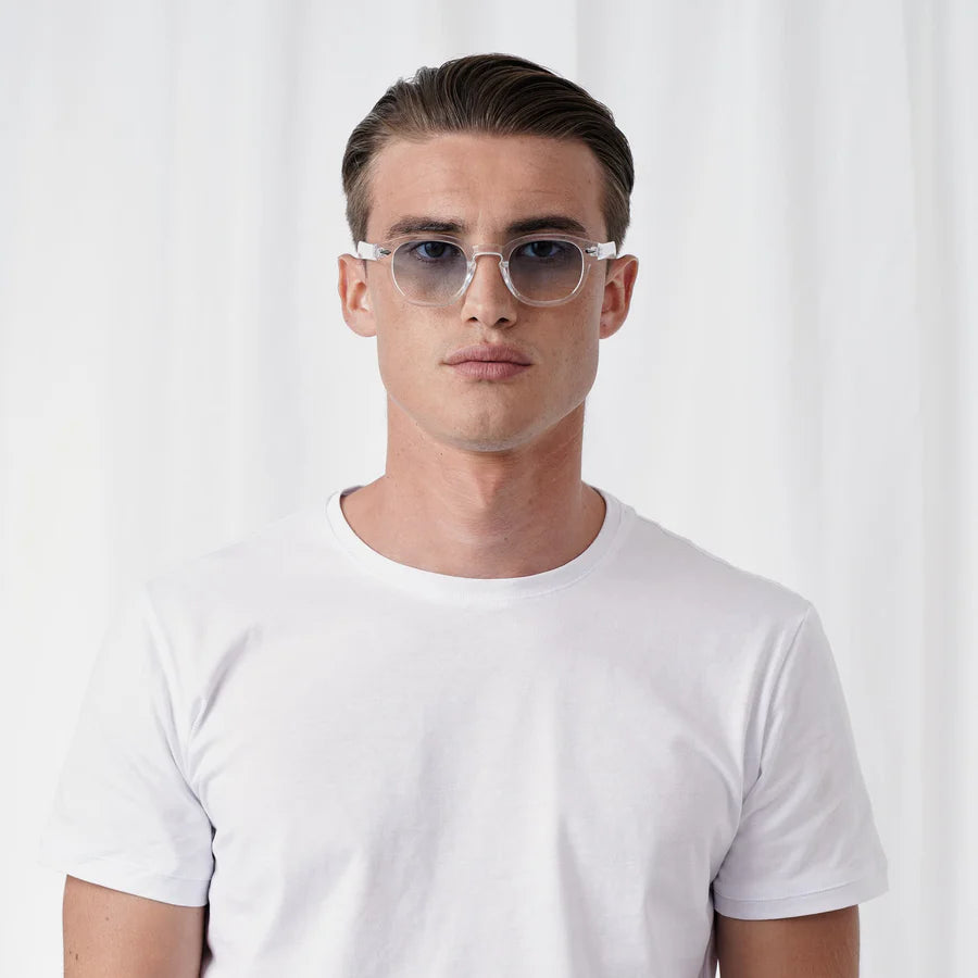 GLASSES JOHNNY - CLEAR / GRADIENT BLUE