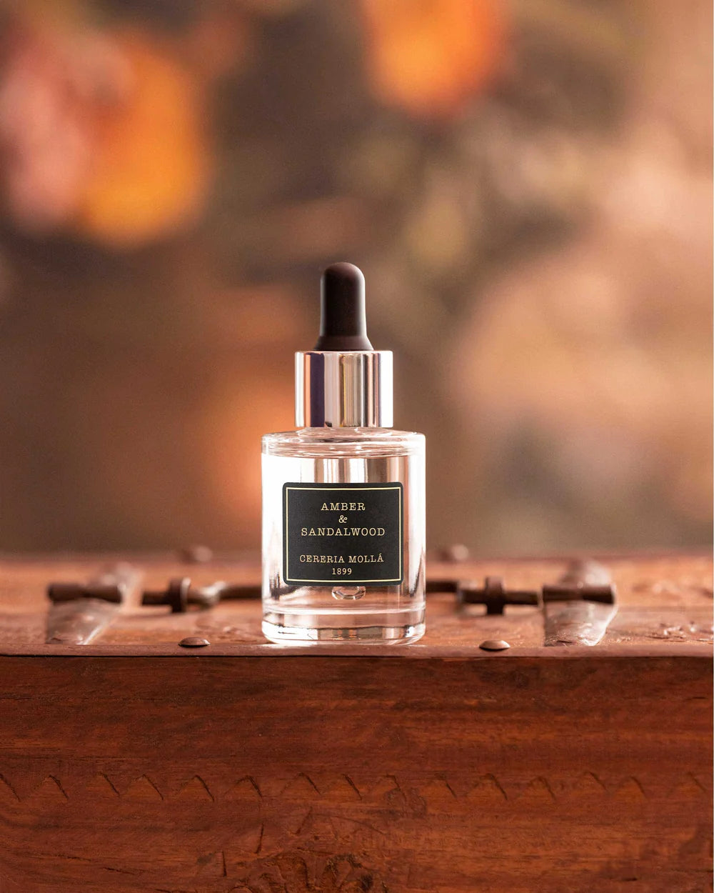 Amber & Sandalwood 30ml Essential Oil