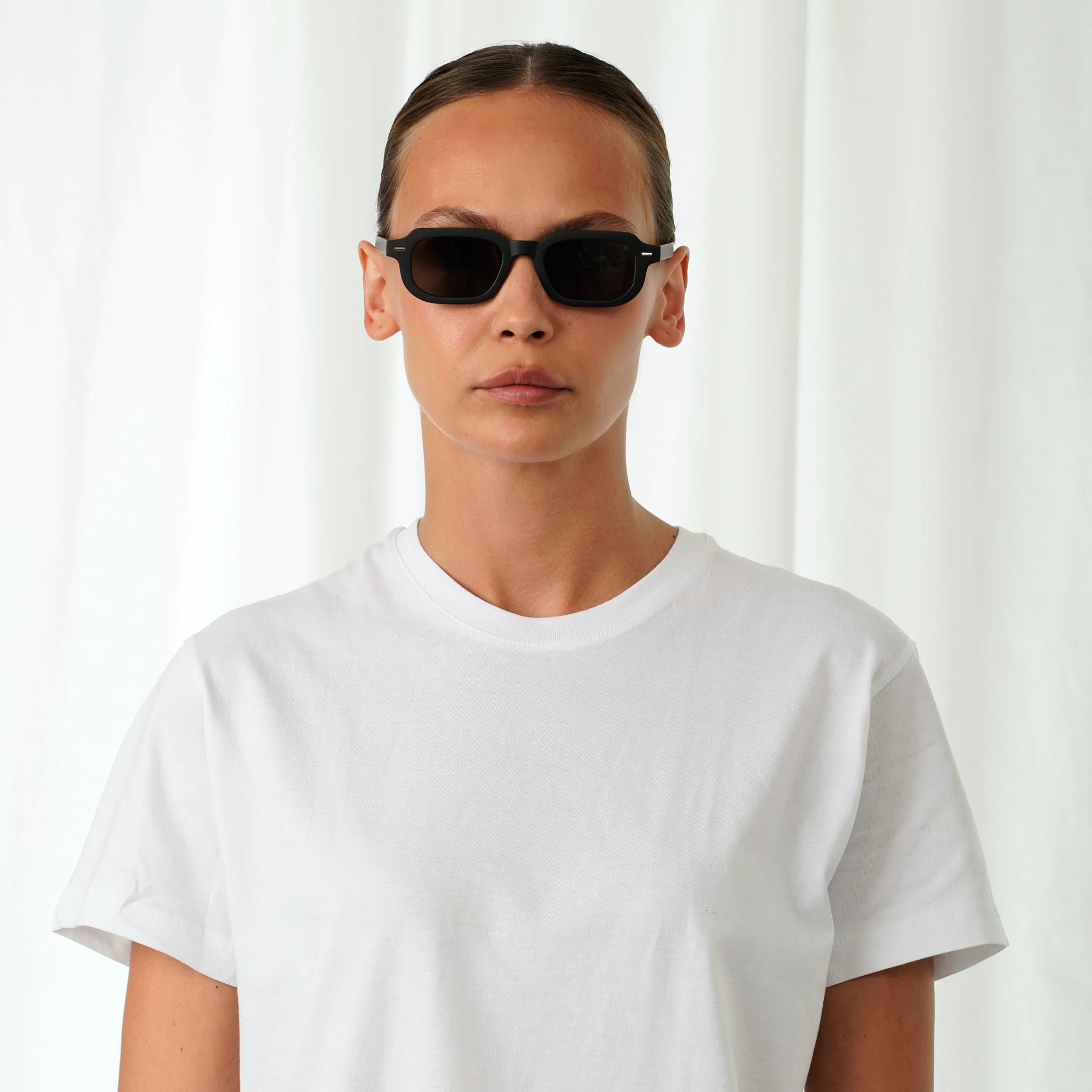 GLASSES BROOK - MATT BLACK / GRAY
