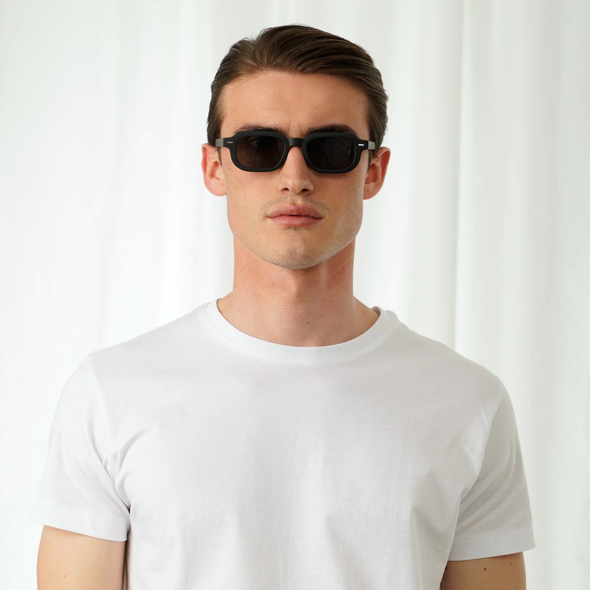 GLASSES BROOK - MATT BLACK / GRAY